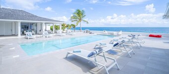 La Perla Palais - Luxury Villa on Private Beach