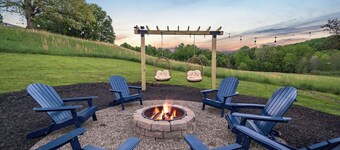 New River Gorge/Endless Wall Trail/HotTub/Outdoor Games/Stargaze/Epic Sunsets