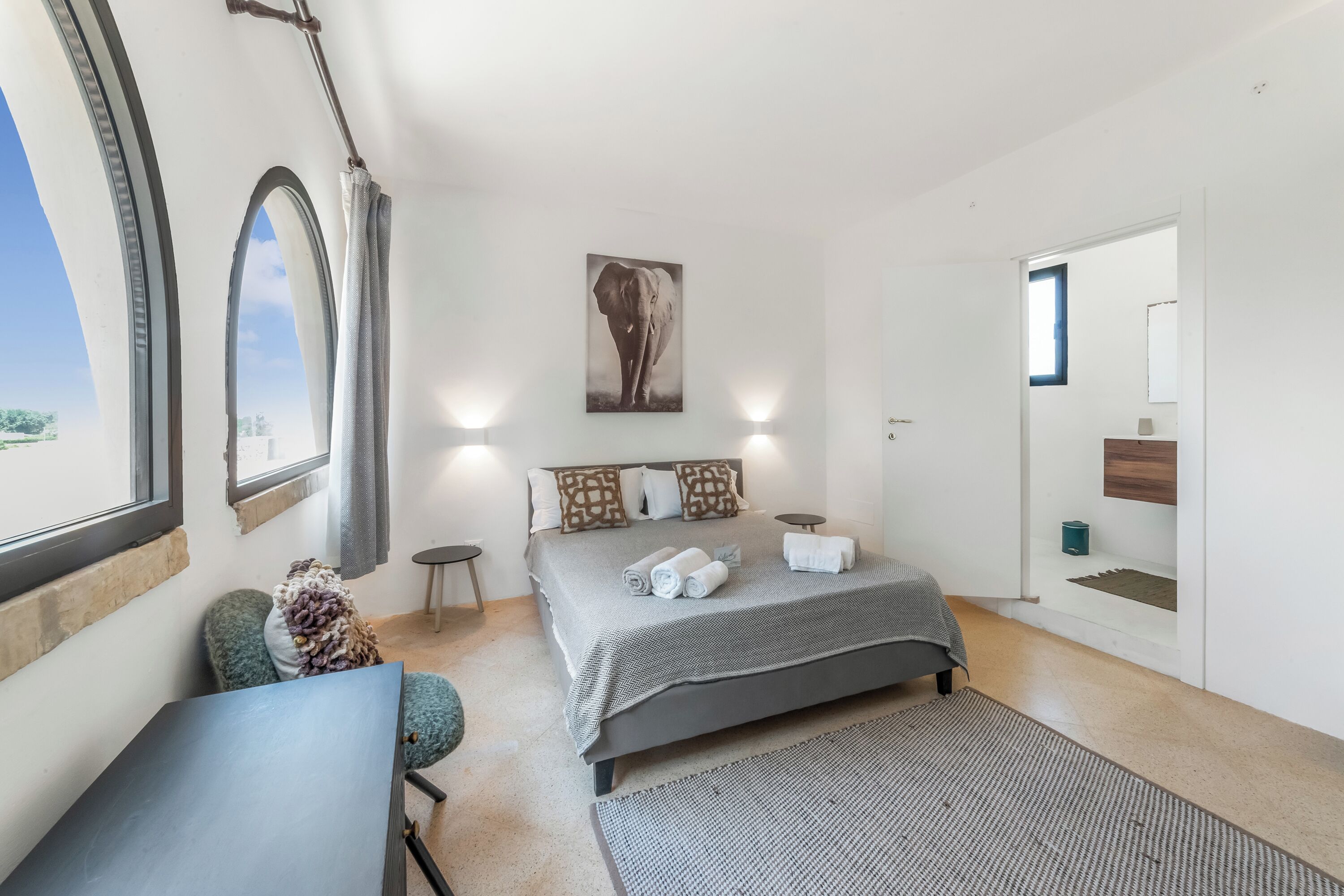 7 bedrooms, iron/ironing board, free WiFi, bed sheets