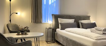 Nur 2 Min. zur Altstadt: Exklusives Villen-Appartement mit Turmzimmer