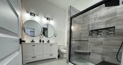 4bed/3bath House in St. Louis