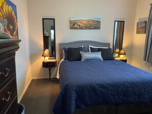 2 bedrooms, iron/ironing board, travel cot, free WiFi