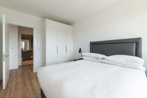 1 bedroom, iron/ironing board, travel crib, WiFi