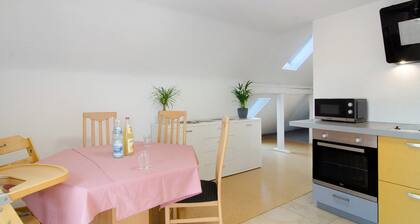 Appartement de vacances "Am Schlosssee" avec balcon et Wi-Fi