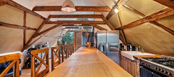 Holiday Home 'Wohlfühlurlaub In Der Scheune' with Private Terrace, Wi-Fi and Air Conditioning