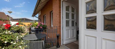 屋外ダイニングエリア