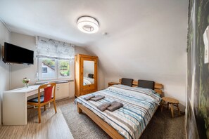 2 bedrooms, free WiFi, bed sheets