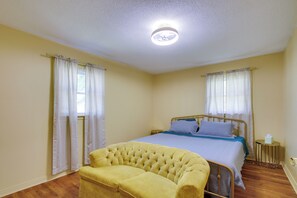 4 多间卧室、熨斗/熨衣板、WiFi、床单