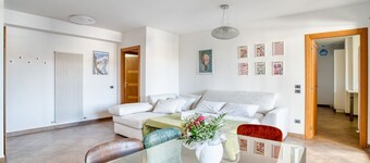 GuestHost - Brand new 92 sqm apartment with two balconies, perfect for 6 people, located on the first floor of a modern building with lift, inside a splendid gated residence.The accommodation is located in a quiet residential neighborhood of Perugia, a 1