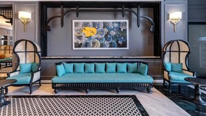 Kawasan tempat duduk lobi