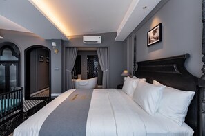 Executive tweepersoonskamer | Een gratis minibar, een bureau, gratis wifi, beddengoed