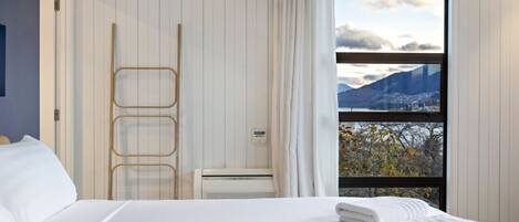 3 Schlafzimmer, Schreibtisch, Bügeleisen/Bügelbrett, kostenloses WLAN