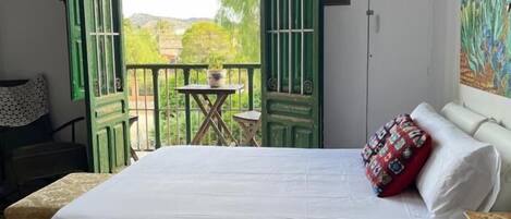 5 soveværelser, strygejern/strygebræt, internetforbindelse, sengetøj