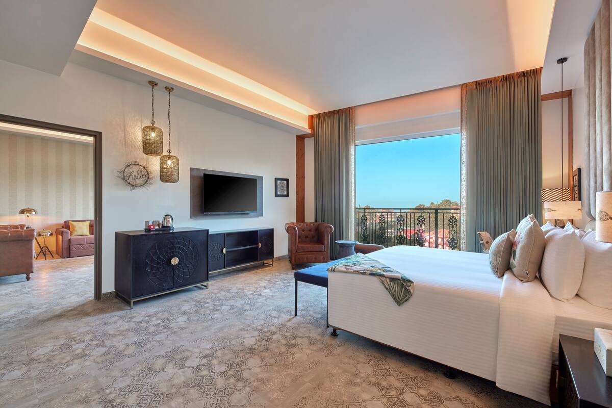 슈피리어 스위트, 발코니 (Nature View Suite with Balcony) | 고급 침구, 미니바, 다리미/다리미판, 무료 WiFi