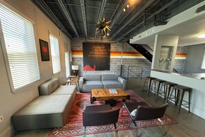 Interior - Stylish Loft in Old Fourth Ward (Atlanta)
