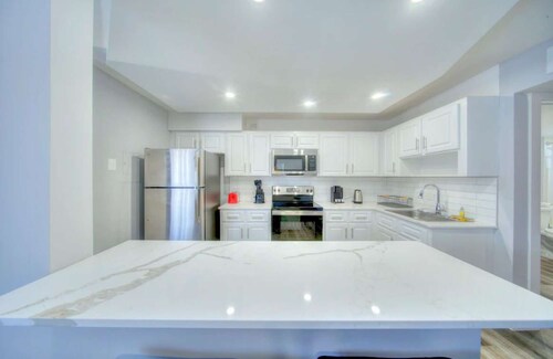 Mahalo Waterfront 2 BR Apartment