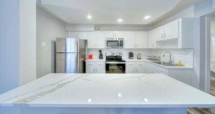 Mahalo Waterfront 2 BR Apartment