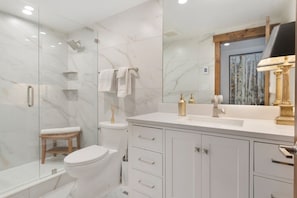 Unclassified image, 4 of 27, button - Fallridge Condo - Near Golf Course & Bus (Vail)