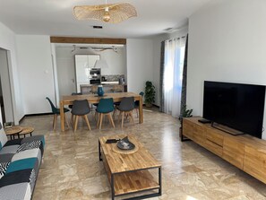 TV