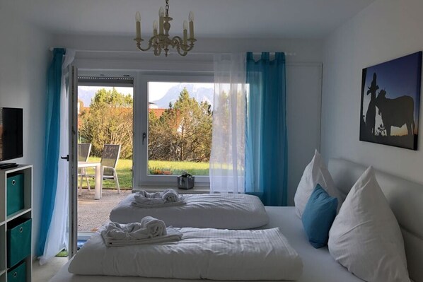 3 bedrooms, free WiFi, bed sheets