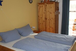 3 chambres, fer et planche à repasser, accès Internet