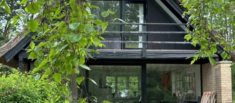 Cozy thatched cottage with modern décor