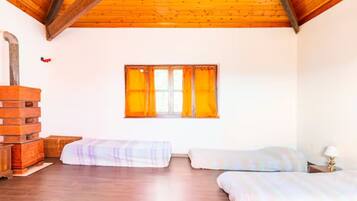 5 chambres, fer et planche Ă  repasser, Wi-Fi, draps fournis