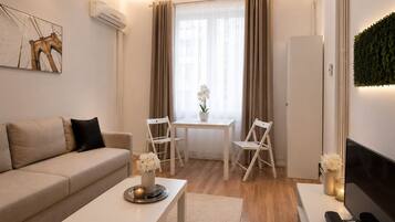 Apartment | Living area
