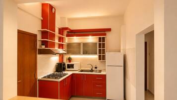 Apartamento | Cocina privada | Máquina de café espresso, cafetera o tetera y hervidor eléctrico