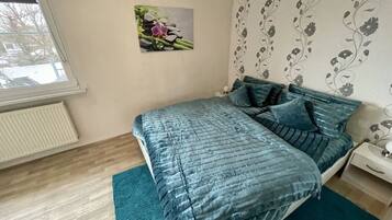 1 Schlafzimmer, Bügeleisen/Bügelbrett, Reisekinderbett, kostenloses WLAN