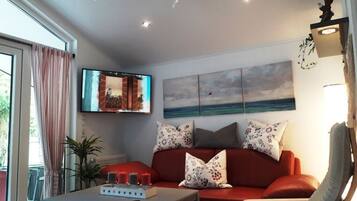 Een smart-tv en een dvd-speler