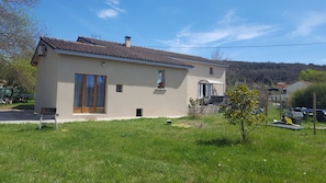 Exterior - Gite Climatisé 4 Personnes Ardèche Méridionale Ruoms Nature Détente Tourisme (RUOMS)