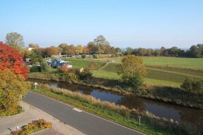 Miscellaneous - "At Low 8" | Merchant (Horumersiel)