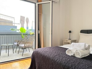 2 bedrooms, iron/ironing board, WiFi, bed sheets - P6 - Sun love apartment (Athens)