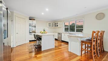 Microwave, oven, stovetop
