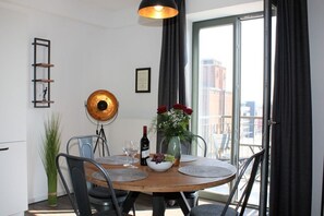 Dining - Old town view in the Ohlerich warehouse (Wismar)