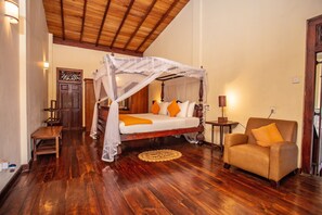 Deluxe villa, uitzicht op zee | 4 slaapkamers, luxe beddengoed, een kluis op de kamer