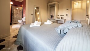 Room - Punti di vista  (Bibbona)