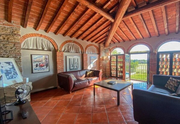 Smart TV, table tennis - Villa Pasqualina Comfortable holiday residence (Arezzo)