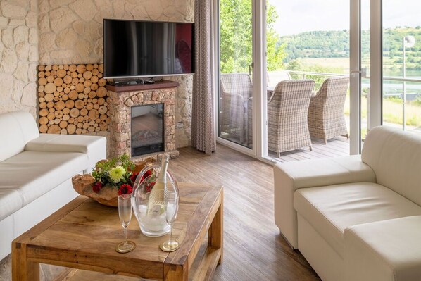 Smart TV, fireplace, video games, DVD player