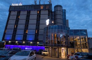 Exterior - Putnik Inn Belgrade (Belgrade)