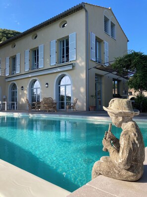 Outdoor pool - Chic et Charme, Magnifique Bastide à Grasse 12 Personnes (Grasse)