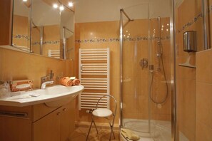 Dusche, Haartrockner