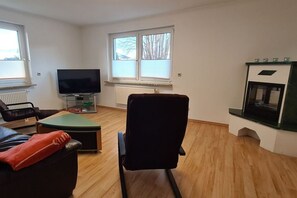 Smart TV, fireplace - Earth Comfortable holiday residence (Ostseebad Koserow)