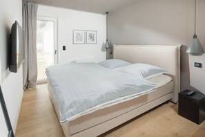 1 Schlafzimmer, Reisekinderbett, kostenloses WLAN, Bettwäsche