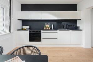 Fridge, oven, stovetop, dishwasher - Mooi 3 Comfortable holiday residence (Norderney)