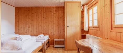 1 chambre, draps fournis