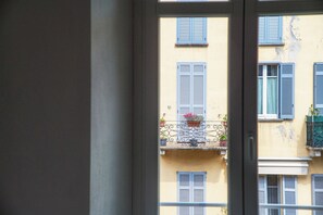 Televisión de pantalla plana