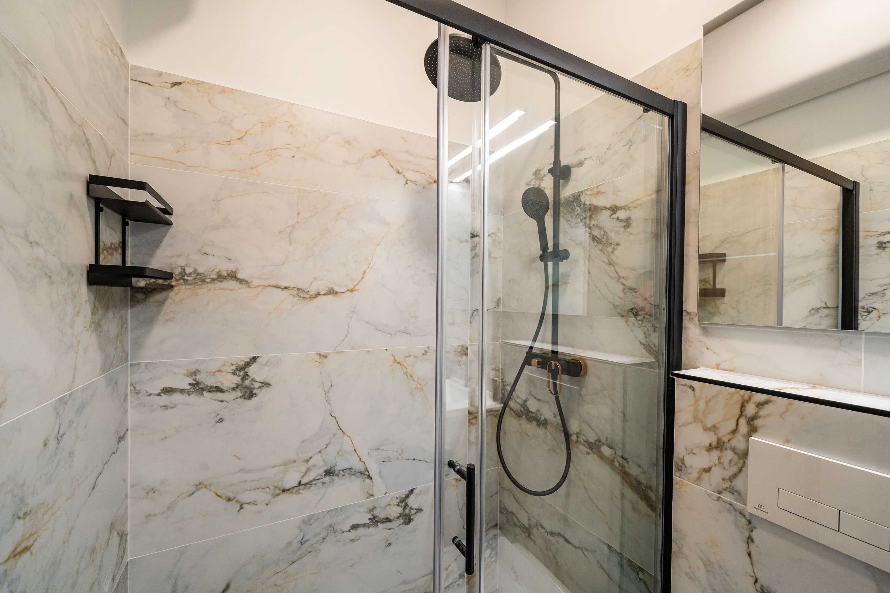 Apartment (Two Bedroom Apartment with Terrace an) | Bathroom
