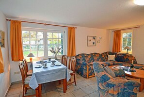 Dining - Island of peace Comfortable holiday residence (Glowe)